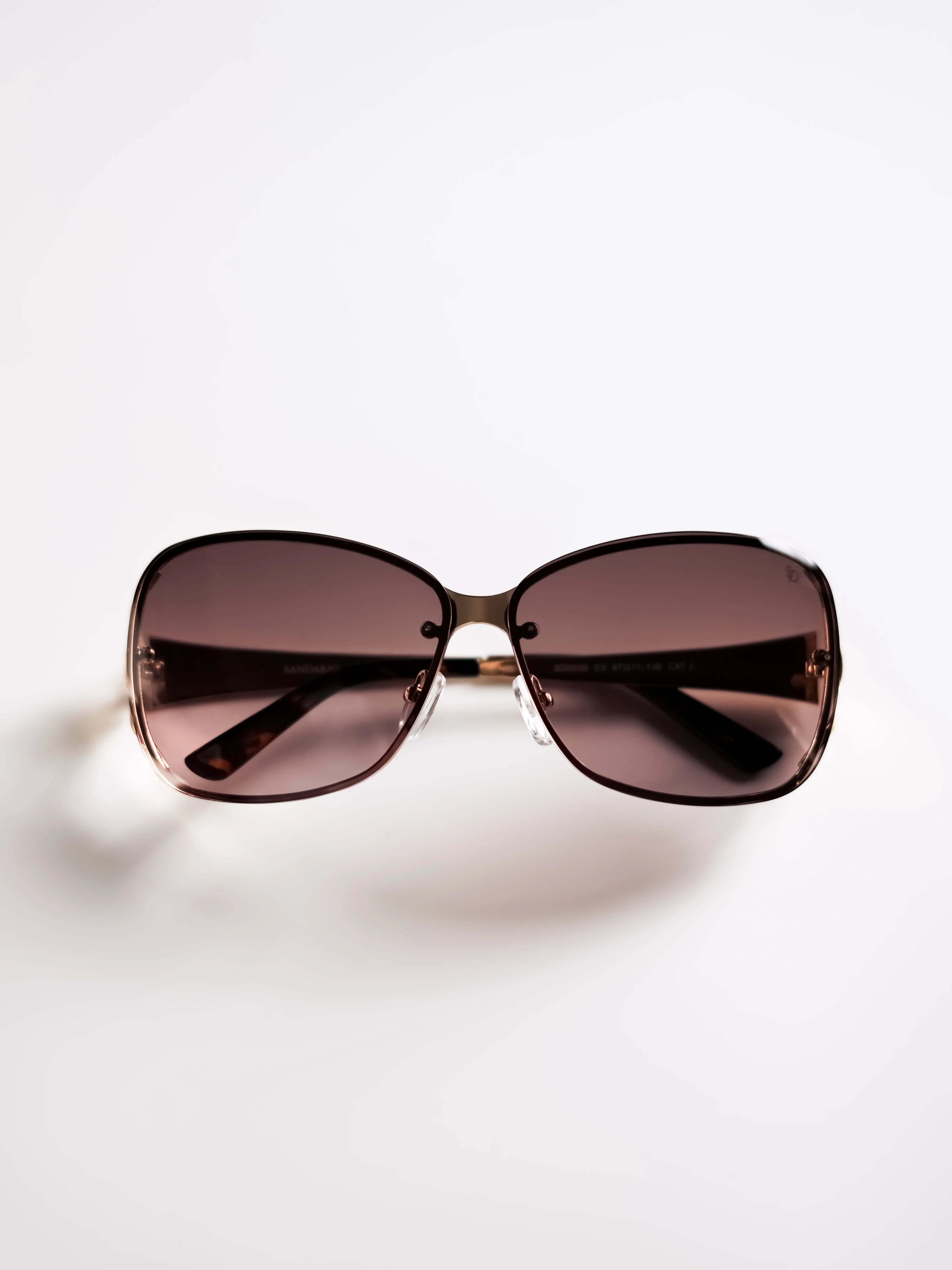 DOMINUS - Rose Champagne Gradient
