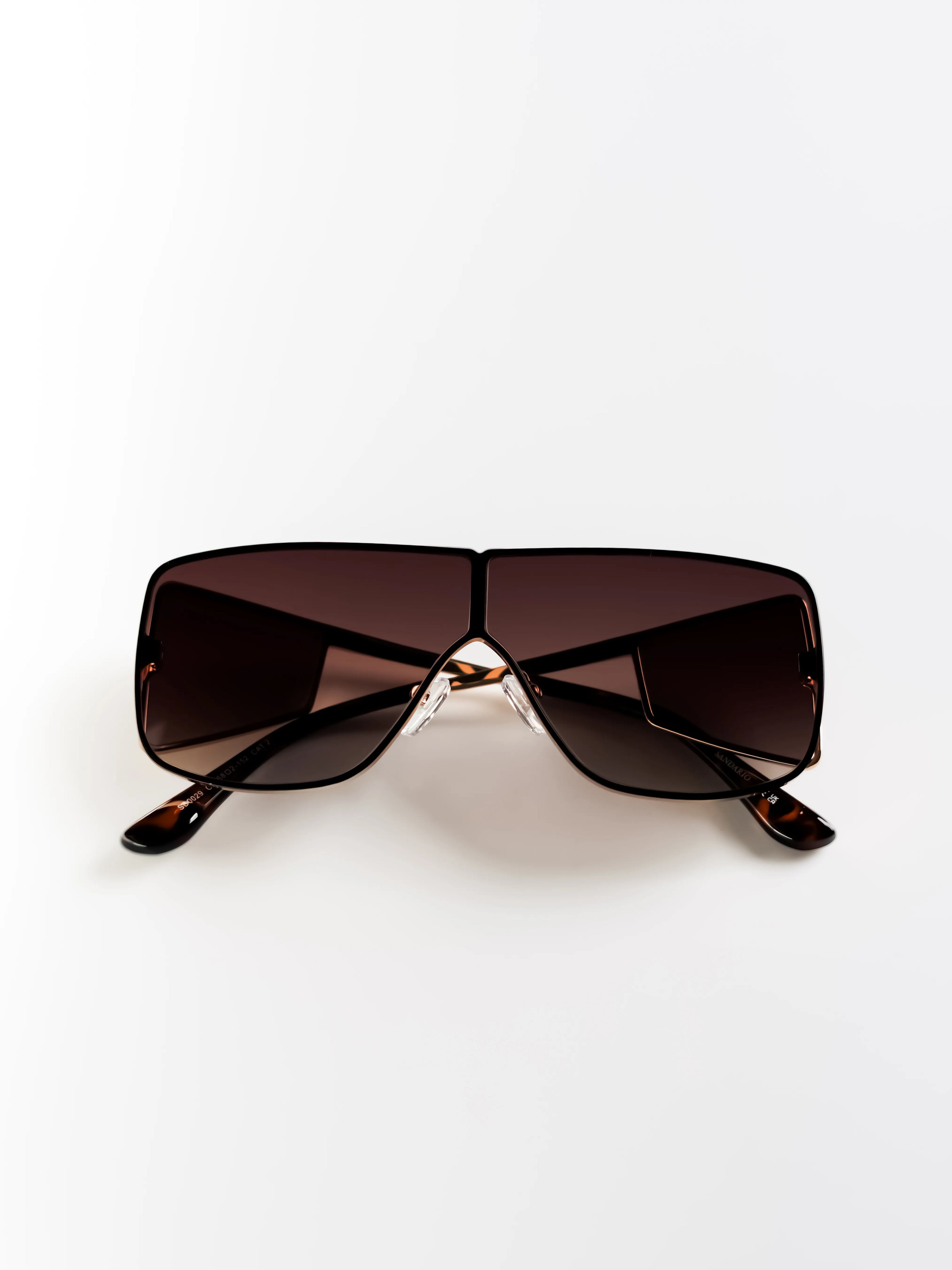 EMPYRE - Brown Gradient