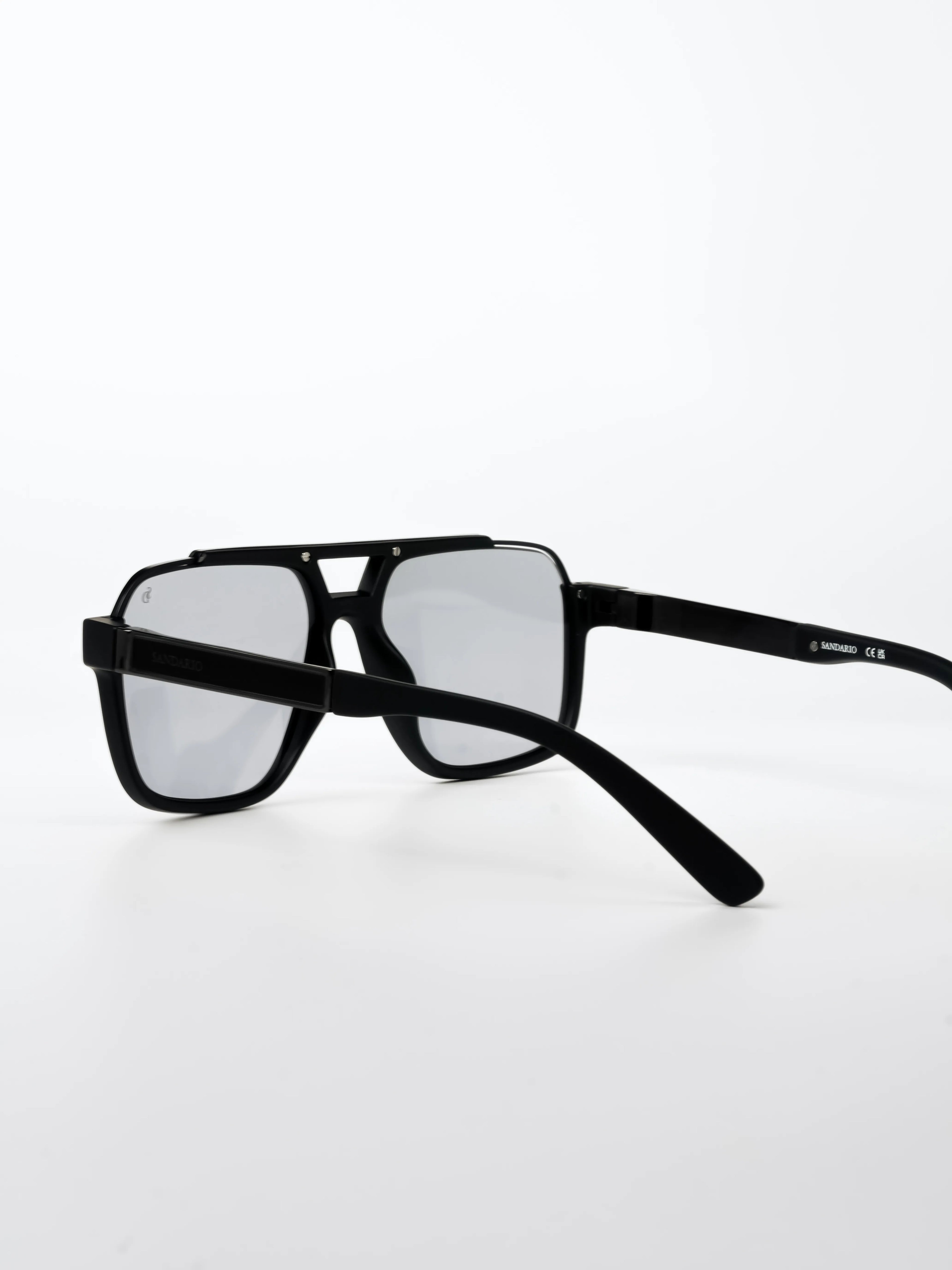 VIGOR - Mate Black x Light Smoke