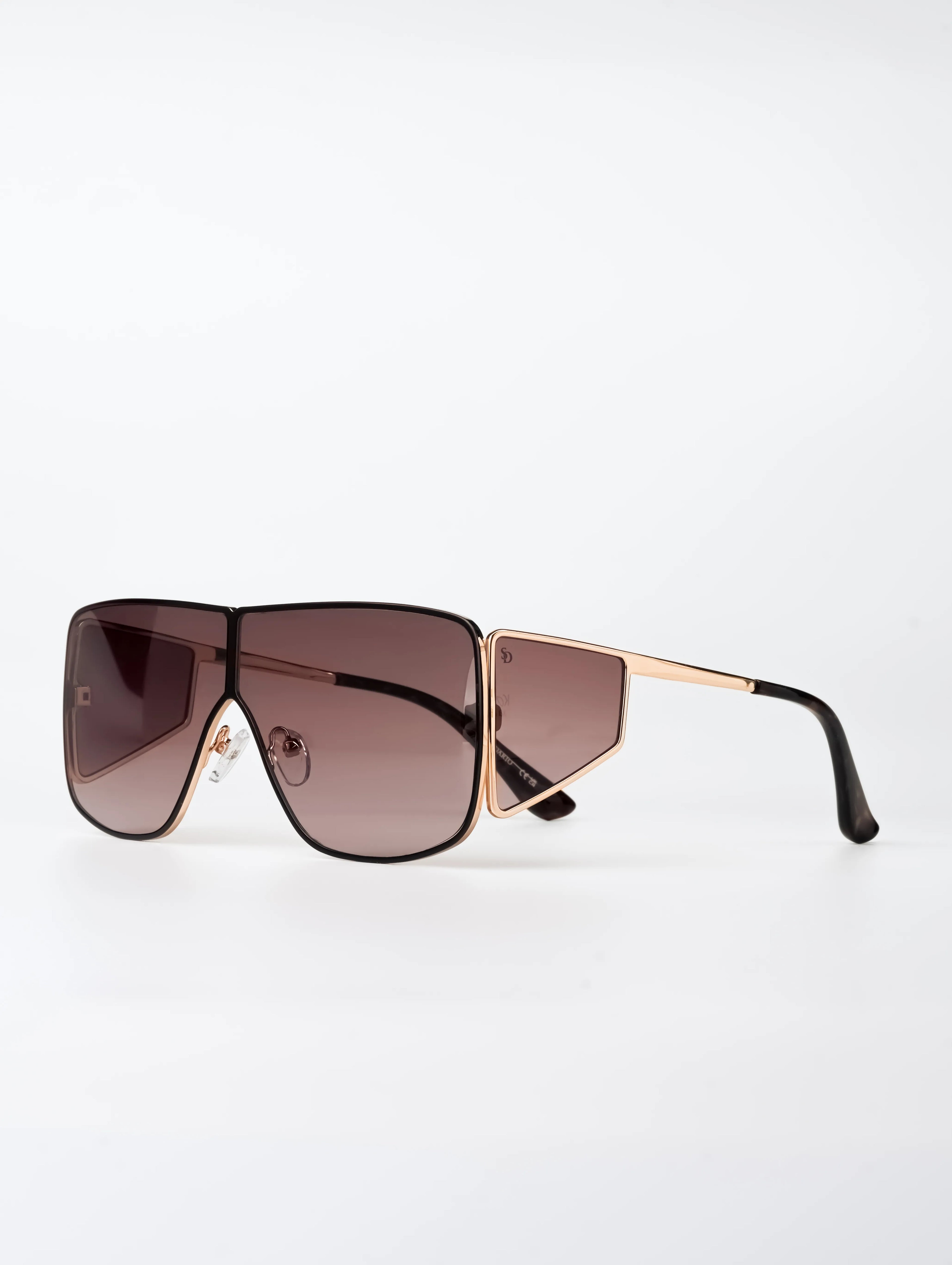 EMPYRE - Warm Rose-Brown Gradient