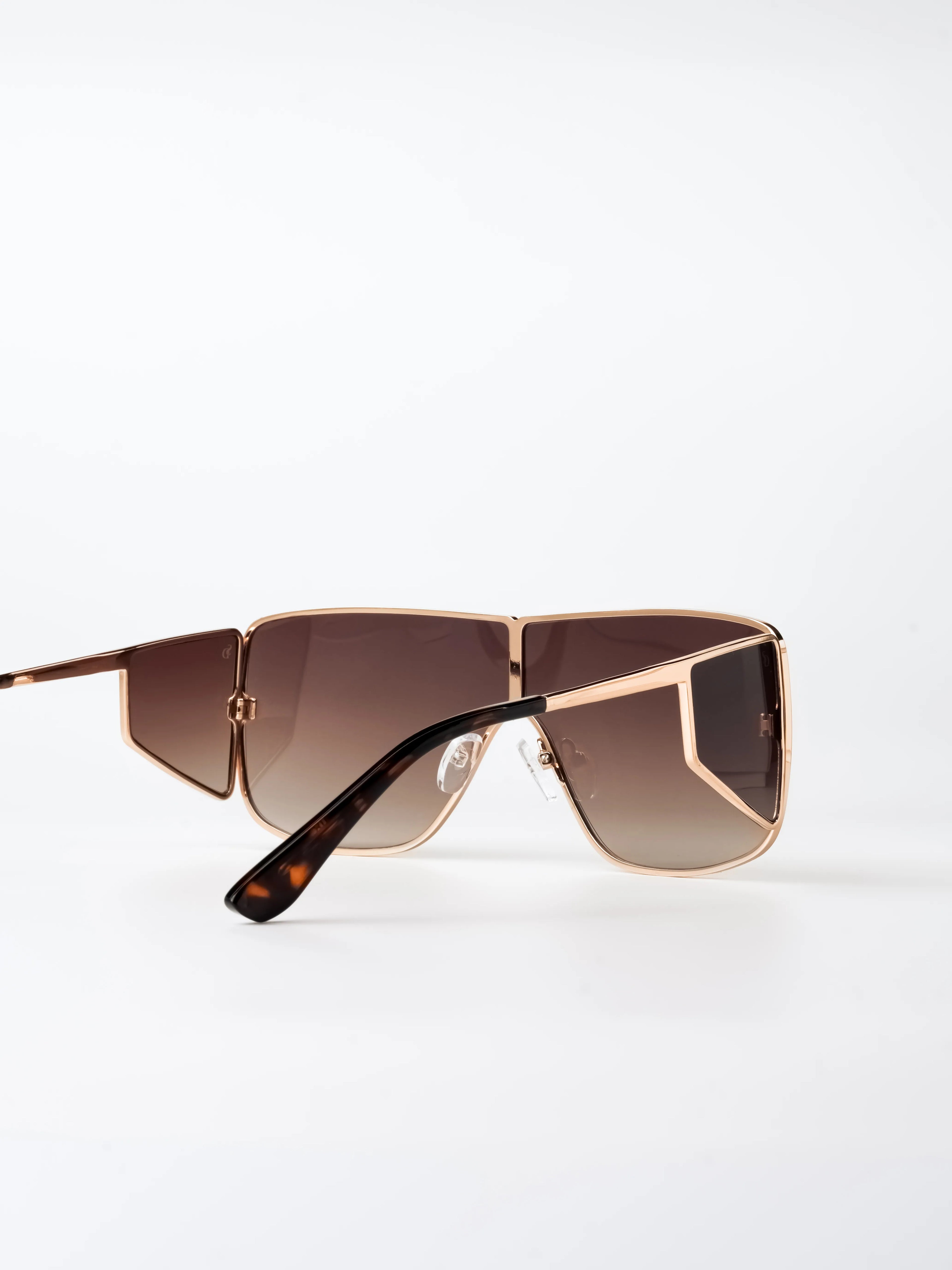 EMPYRE - Brown Gradient